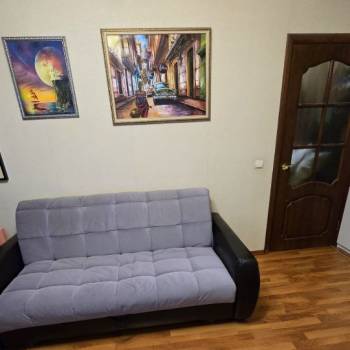 Продается 1-комнатная квартира, 37 м²