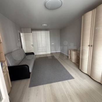 Сдается 1-комнатная квартира, 35 м²