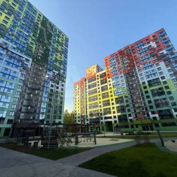 Продается 1-комнатная квартира, 41 м²