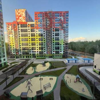 Продается 1-комнатная квартира, 41 м²