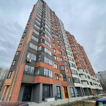 Продается 1-комнатная квартира, 38 м²