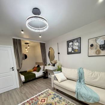 Продается 1-комнатная квартира, 35 м²