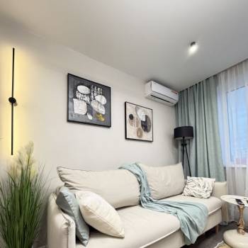 Продается 1-комнатная квартира, 35 м²