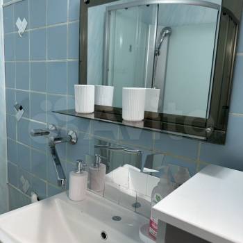 Сдается 1-комнатная квартира, 39 м²