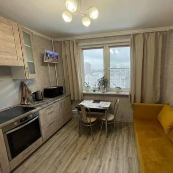 Сдается 1-комнатная квартира, 39 м²