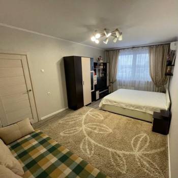 Сдается 1-комнатная квартира, 39 м²