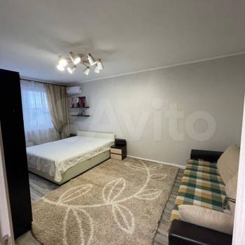 Сдается 1-комнатная квартира, 39 м²