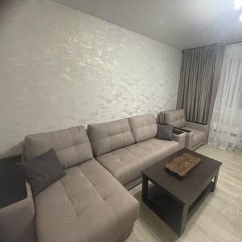 Продается 3-х комнатная квартира, 65,9 м²
