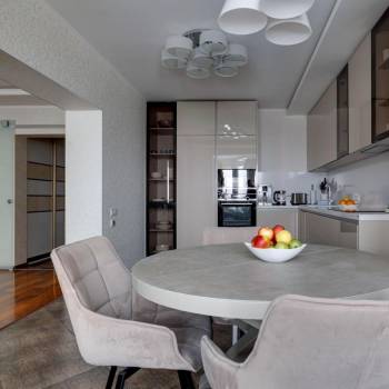 Продается Многокомнатная квартира, 117,6 м²