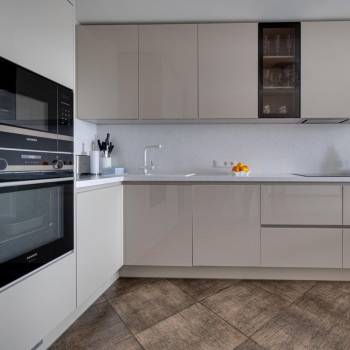 Продается Многокомнатная квартира, 117,6 м²