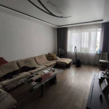 Продается 3-х комнатная квартира, 124 м²