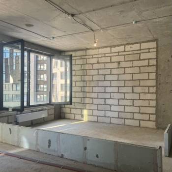 Продается 1-комнатная квартира, 43 м²