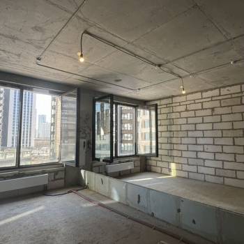Продается 1-комнатная квартира, 43 м²