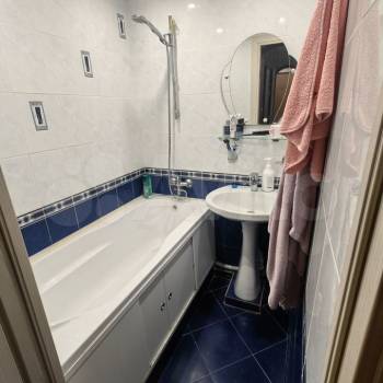 Сдается Многокомнатная квартира, 56 м²