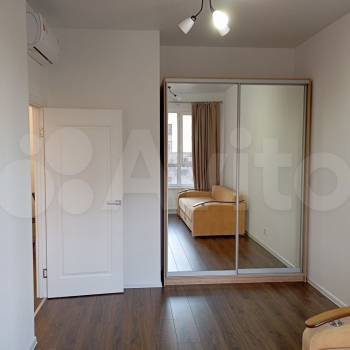 Сдается 1-комнатная квартира, 43,4 м²