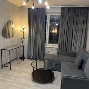Сдается 2-х комнатная квартира, 42 м²