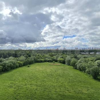 Продается Многокомнатная квартира, 179,2 м²