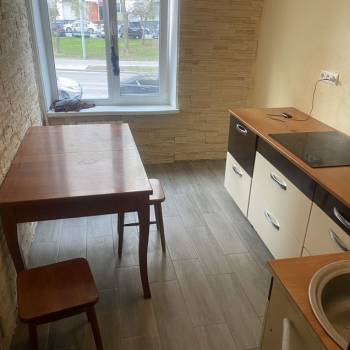 Продается 3-х комнатная квартира, 61 м²
