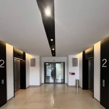 Продается 2-х комнатная квартира, 58 м²