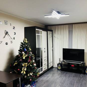 Продается 1-комнатная квартира, 33 м²