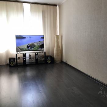 Продается 1-комнатная квартира, 33 м²