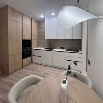 Продается 1-комнатная квартира, 45 м²