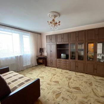 Сдается 1-комнатная квартира, 37 м²