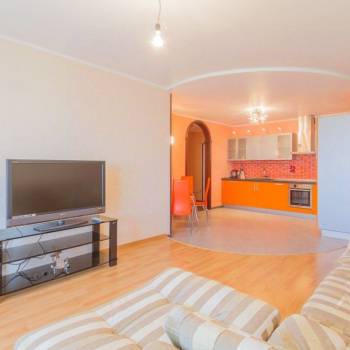 Продается Многокомнатная квартира, 95 м²