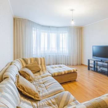 Продается Многокомнатная квартира, 95 м²