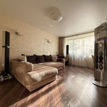 Продается 1-комнатная квартира, 30 м²