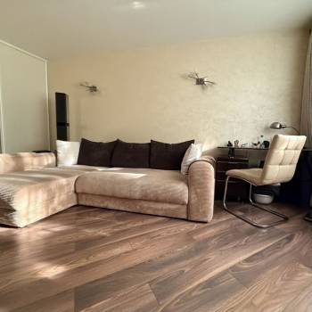 Продается 1-комнатная квартира, 30 м²