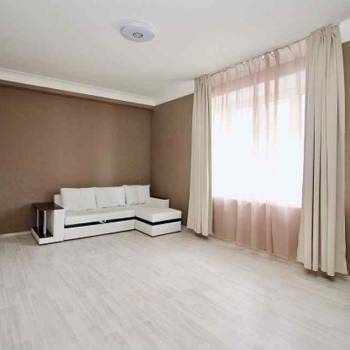 Сдается 2-х комнатная квартира, 65 м²