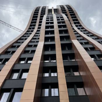 Продается 1-комнатная квартира, 61,1 м²