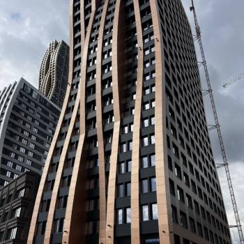Продается 1-комнатная квартира, 61,1 м²