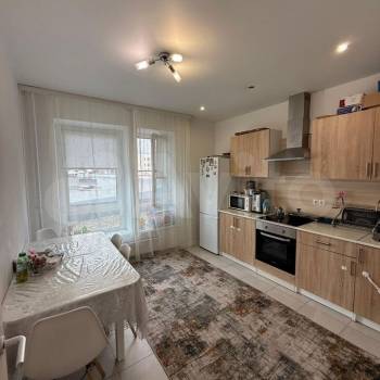 Продается 2-х комнатная квартира, 67,7 м²
