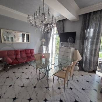 Продается 1-комнатная квартира, 40,8 м²