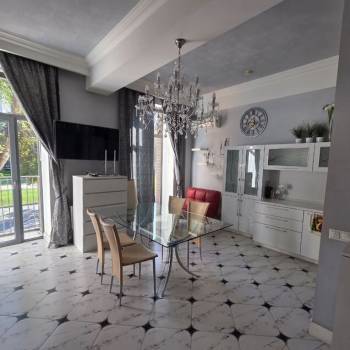 Продается 1-комнатная квартира, 40,8 м²