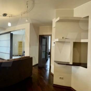 Сдается Многокомнатная квартира, 107 м²