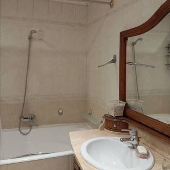 Сдается 1-комнатная квартира, 39,7 м²