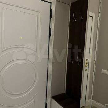 Продается Многокомнатная квартира, 85,1 м²