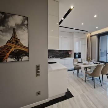 Сдается 2-х комнатная квартира, 72 м²