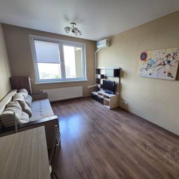 Сдается 1-комнатная квартира, 41 м²