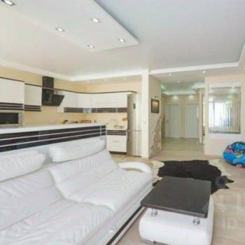 Сдается Многокомнатная квартира, 95 м²