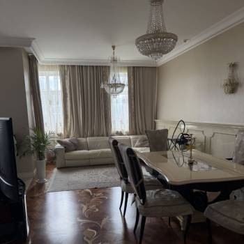 Продается 3-х комнатная квартира, 147,2 м²