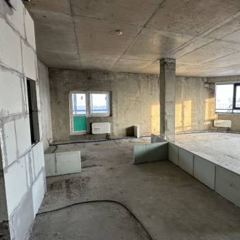 Продается Многокомнатная квартира, 185,8 м²