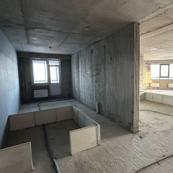 Продается Многокомнатная квартира, 185,8 м²