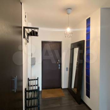 Продается 3-х комнатная квартира, 63 м²