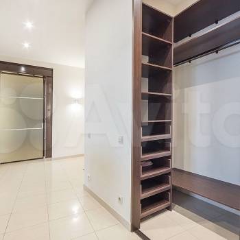 Сдается Многокомнатная квартира, 100 м²