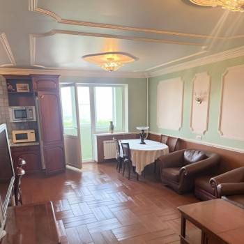 Сдается Многокомнатная квартира, 102,8 м²