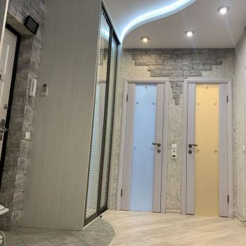 Сдается 2-х комнатная квартира, 60 м²